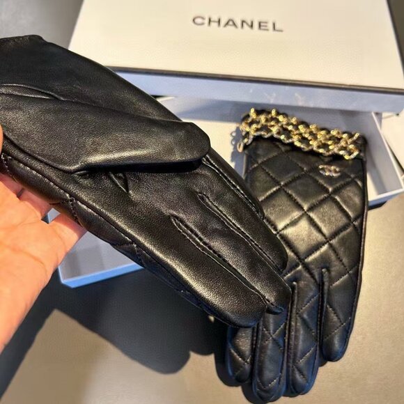 Chanel gloves - Picture 3 of 9
